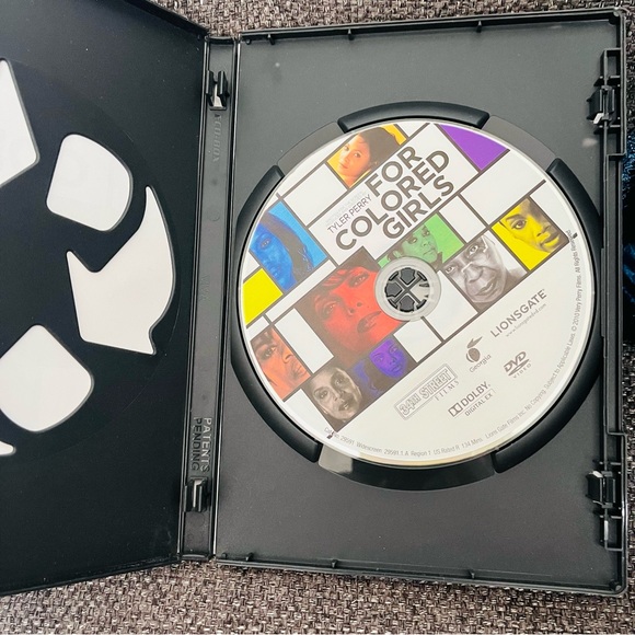 Tyler Perry's For  Colored Girls Dvd. Widescreen, Rated R. Pre-Owned - Picture 3 of 5